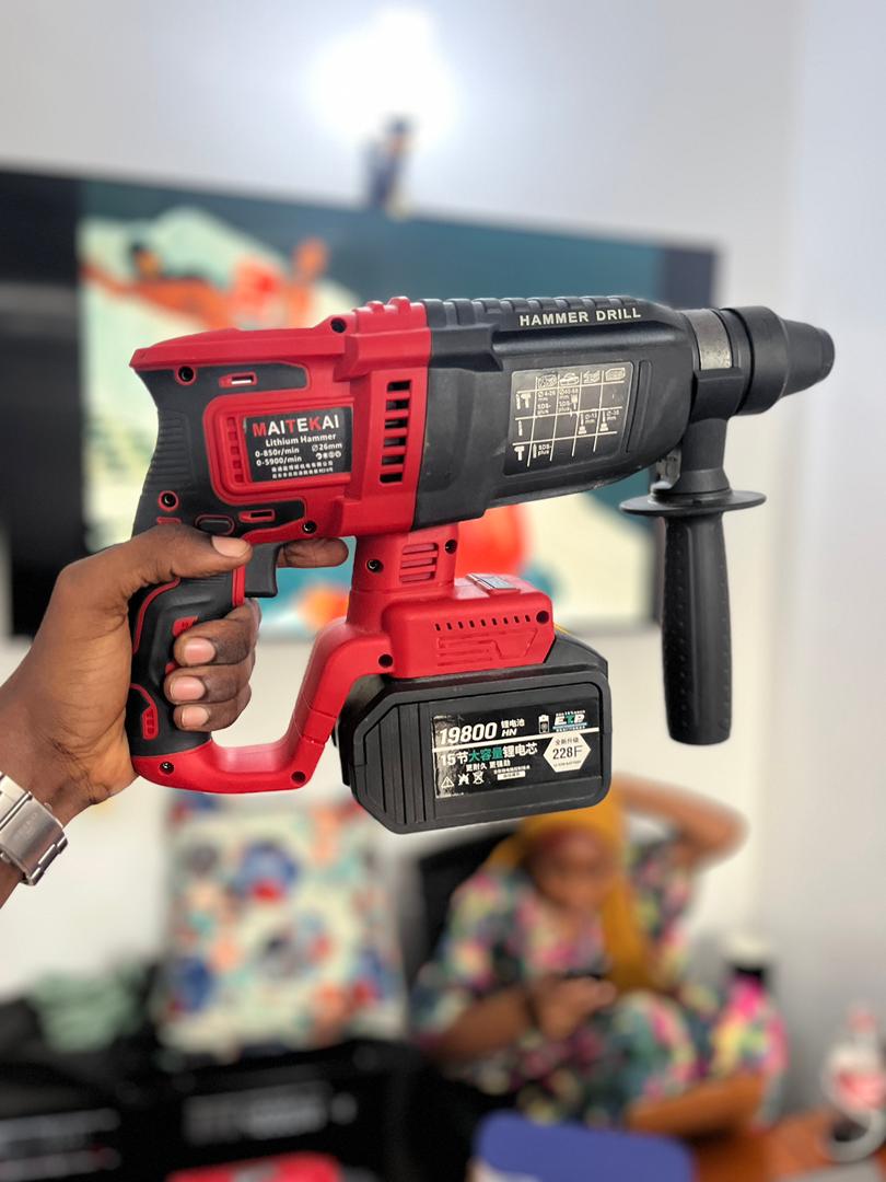 CORDLESS HAMMER DRILL (hama drili ya kuchaji)